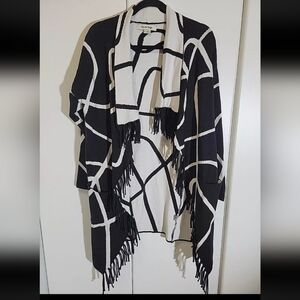 Eva & Paige Cardigan Size Small